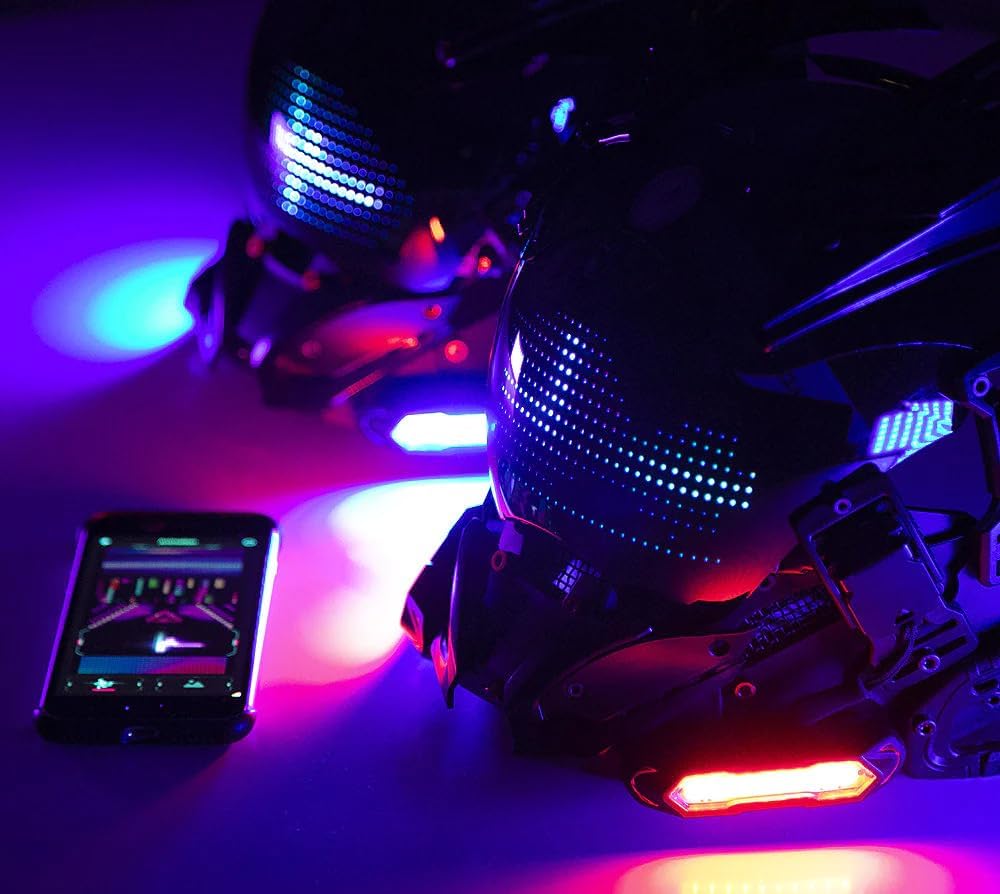 Fudaole Cyberpunk LED Mask - LED Display Detail